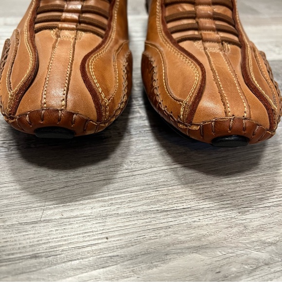 PIKOLINOS Tan Leather Drivers Loafers with Moccasin Design Slip On  Size 10 - Picture 3 of 15
